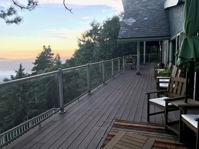 Skyforest Inn Kültér fotó